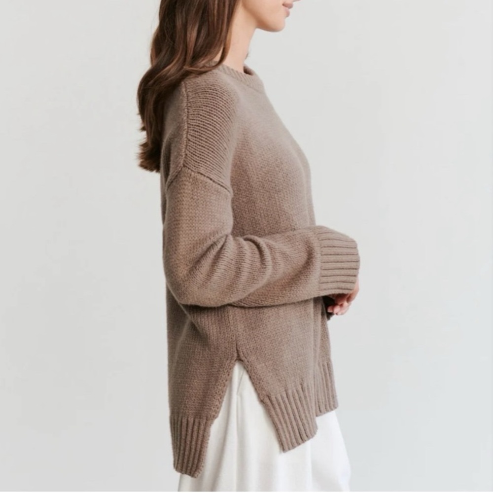 *Like New* Jenni Kayne Boyfriend Crewneck - Small - Taupe - Picture 5 of 10